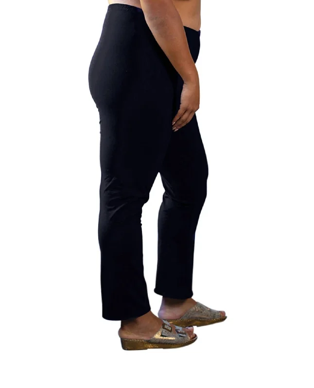 Plus Size Relaxed Leggings In Black